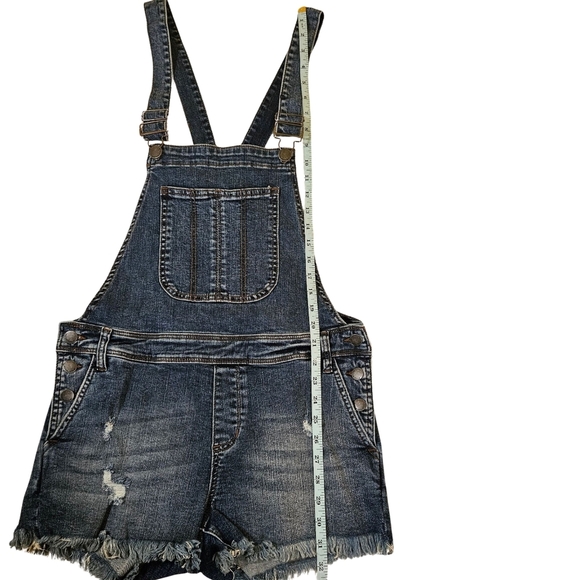 See Thru Soul, Short Denim Overalls, Size 27 Boyfriend Shortall - Picture 10 of 10